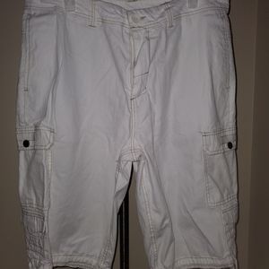 34 white cargo shorts